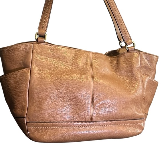Coach Park Leather Carrie Tote - brass and sand colors with orange interior - Picture 4 of 9
